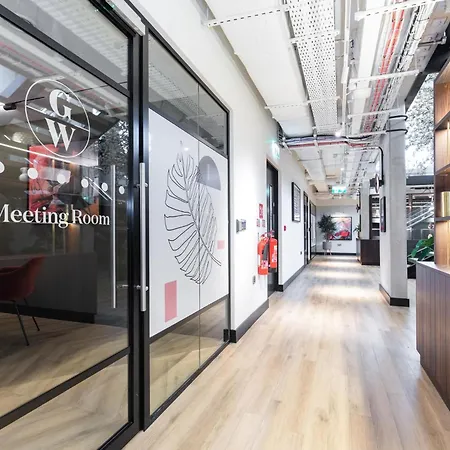 Urban Rest - Port Dublin