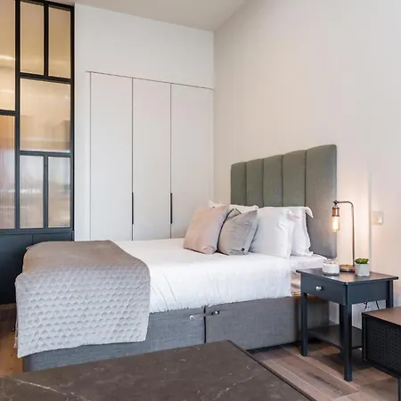 Urban Rest - Port * Dublin