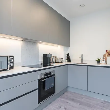 Urban Rest - Port Apartament Dublin